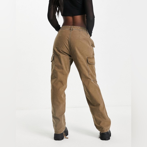 ASOS Low Rise Utility Cargo Pants in Mushroom - Picture 4 of 15